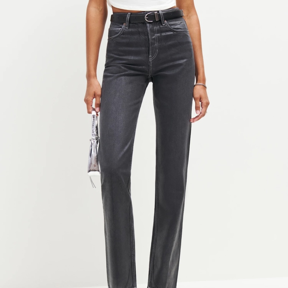Cynthia High Rise Straight Long Jeans Glossy Black